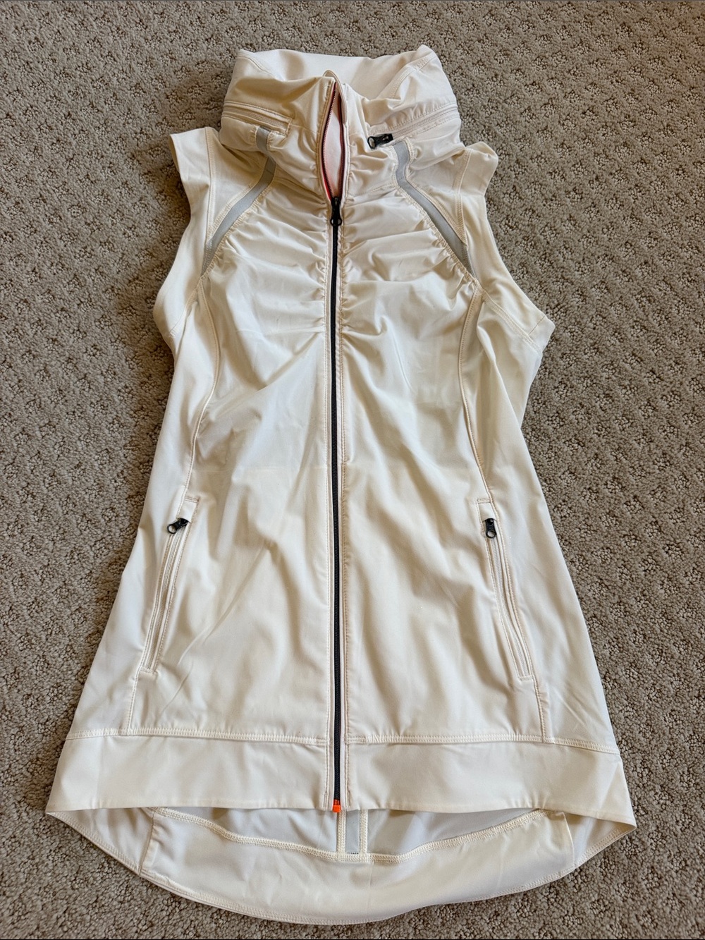 Lululemon go the distance hooded vest